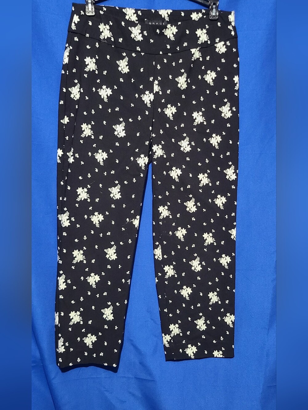 Grace Black Floral Print Leggings Size Small